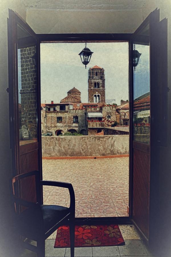 La Pietra D'Argento Bed & Breakfast Caserta Vecchia Exterior photo
